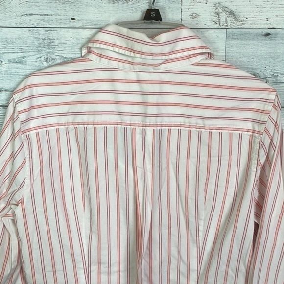 Express v neck button down top - Picture 6 of 6